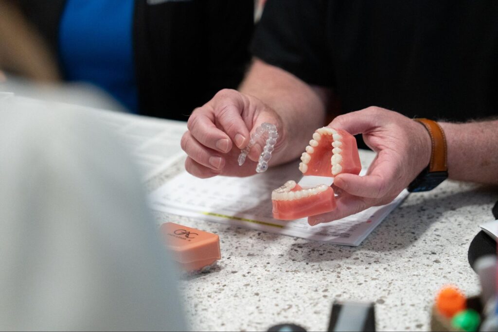 Top Reasons Why Adults Are Choosing Clear Aligners